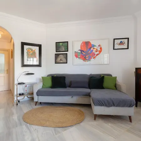 Cute Oceanfront Appartement